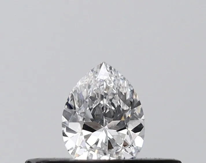0.21ct Pear Lab Grown Diamond (Colour D, Clarity VVS2, IGI Certified)
