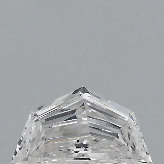 0.30ct Pentagonal Lab Grown Diamond (Colour E, Clarity VS1, IGI Certified)