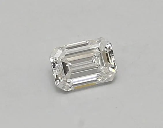0.31ct Emerald Lab Grown Diamond (Colour D, Clarity VVS1, IGI Certified)