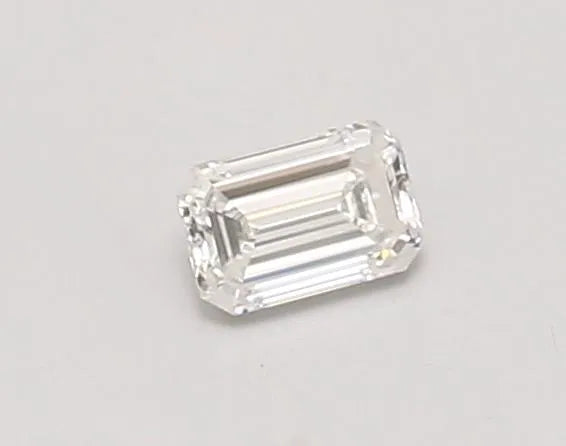 0.31ct Emerald Lab Grown Diamond (Colour D, Clarity VVS1, IGI Certified)