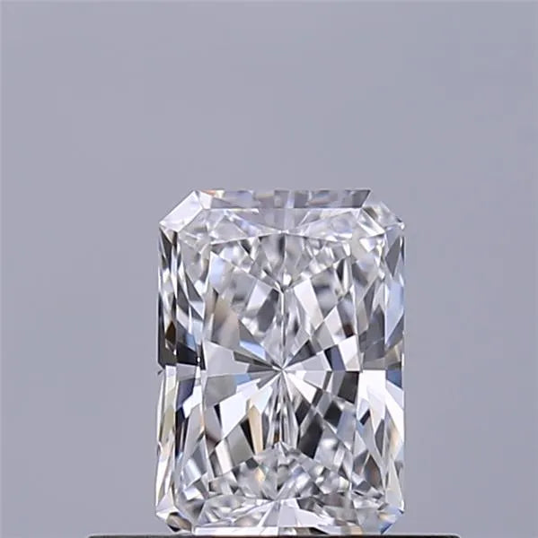 0.41ct Radiant Lab Grown Diamond (Colour D, Clarity VVS1, IGI Certified)