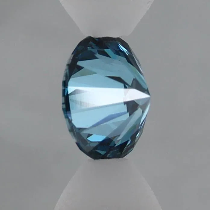 0.52ct Round Lab Grown Diamond (Colour Fancy Vivid Blue, Clarity VS1, Cut EX, IGI Certified)
