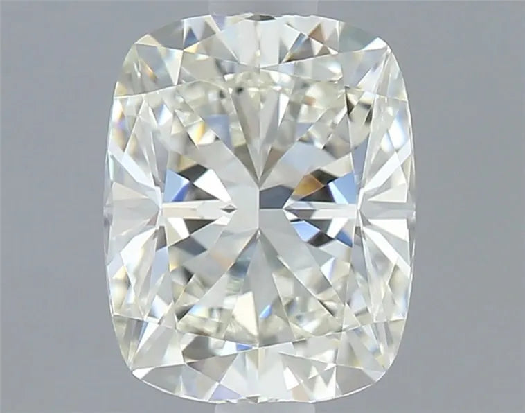 0.85ct Cushion brilliant Natural Diamond (Colour J, Clarity VVS2, GIA Certified)