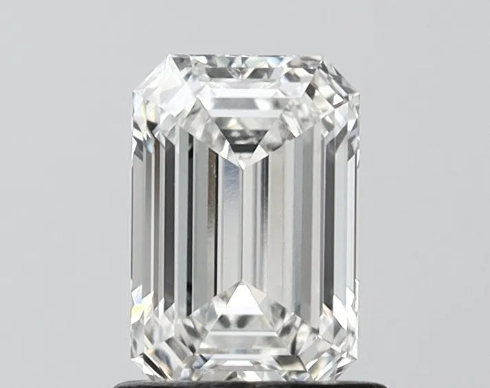 1.04ct Emerald Lab Grown Diamond (Colour F, Clarity VVS2, IGI Certified)