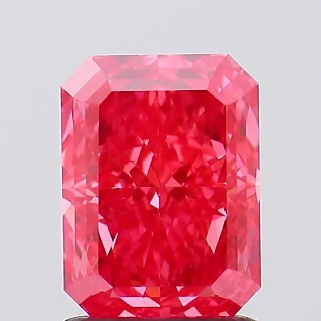 1.71ct Radiant Lab Grown Diamond (Colour Fancy Vivid Pink, Clarity VVS2, IGI Certified)