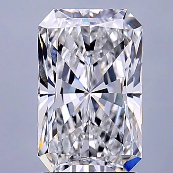 2.01ct Radiant Lab Grown Diamond (Colour E, Clarity VVS1, IGI Certified)