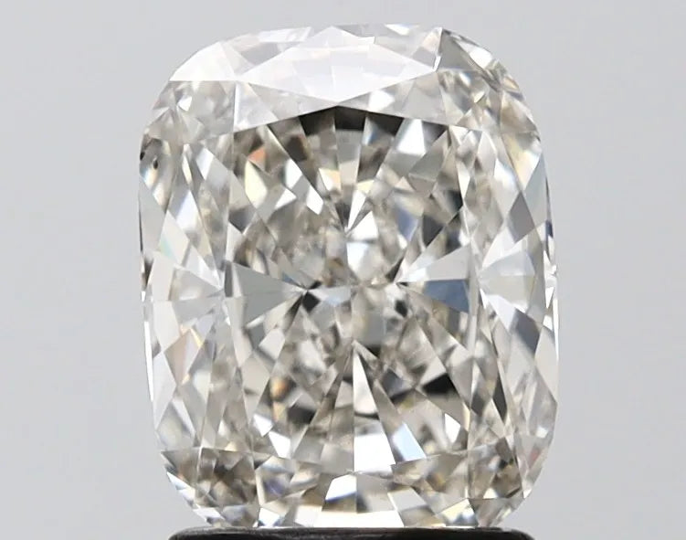 2.06ct Cushion modified Lab Grown Diamond (Colour G, Clarity VS1, IGI Certified)