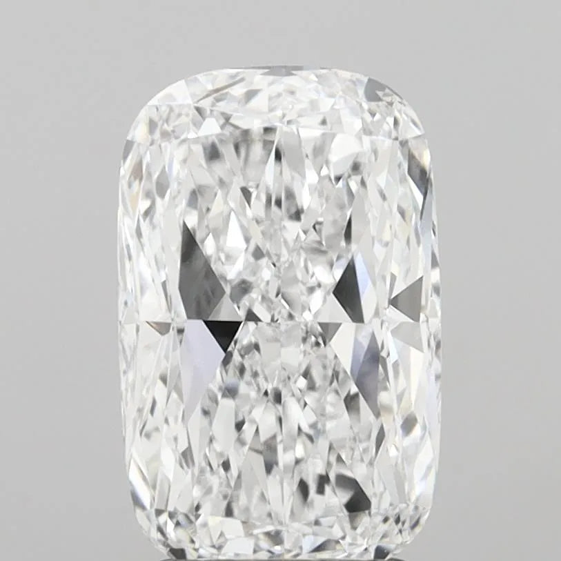 2.41ct Cushion modified Lab Grown Diamond (Colour D, Clarity VVS1, IGI Certified)