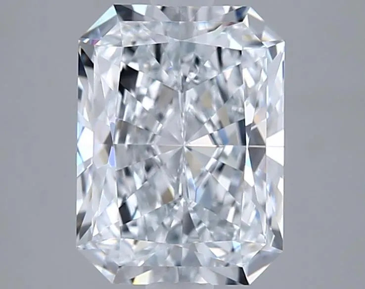 2.54ct Radiant Lab Grown Diamond (Colour E, Clarity VVS1, IGI Certified)