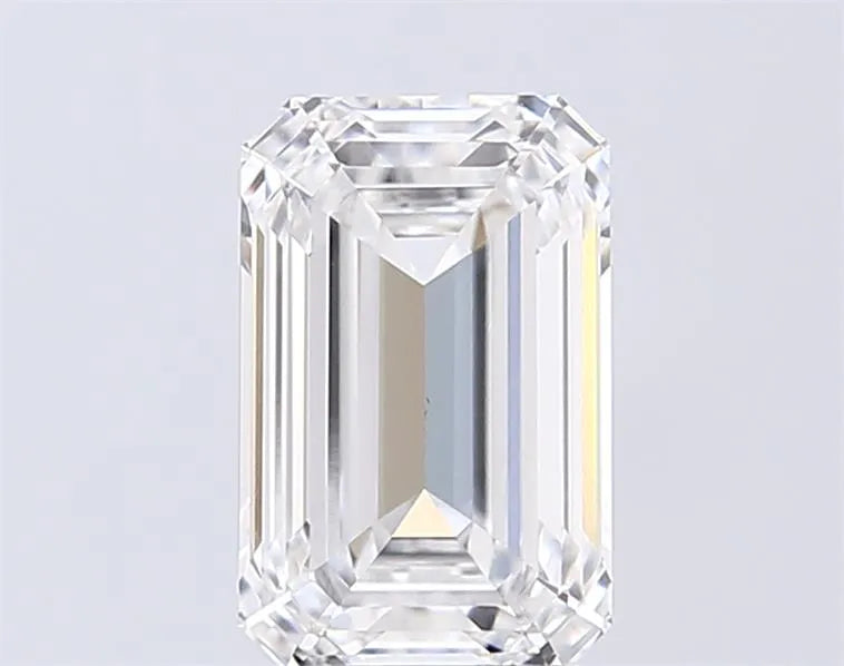 2.81ct Emerald Lab Grown Diamond (Colour D, Clarity VVS2, IGI Certified)