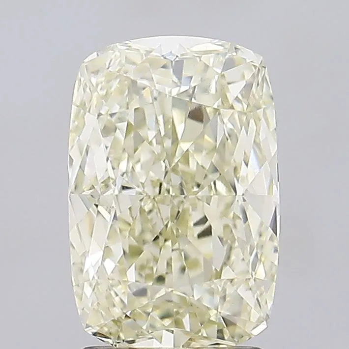 2.84ct Cushion modified Lab Grown Diamond (Colour L, Clarity VS2, IGI Certified)
