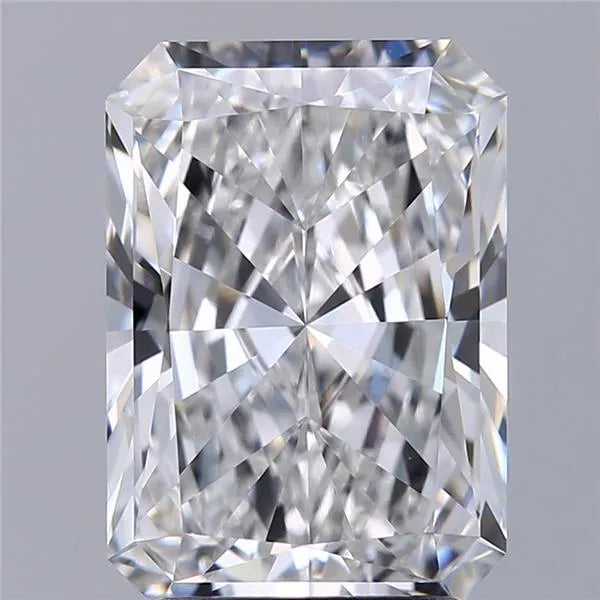2.86ct Radiant Lab Grown Diamond (Colour E, Clarity VVS2, IGI Certified)