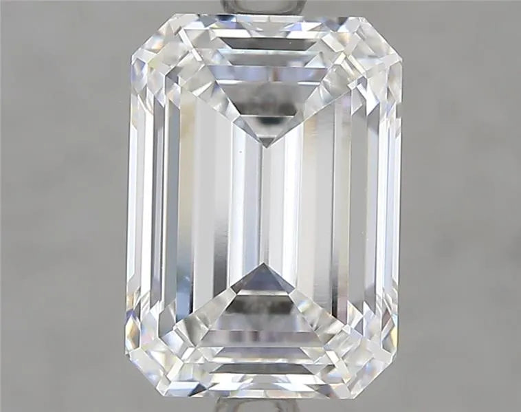 3.05ct Emerald Lab Grown Diamond (Colour E, Clarity VVS1, IGI Certified)
