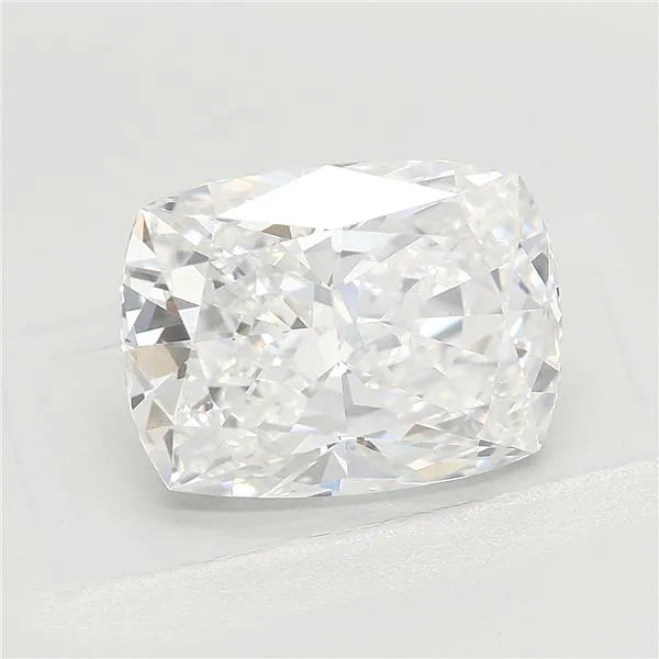 3.55ct Cushion modified Lab Grown Diamond (Colour E, Clarity VS1, IGI Certified)