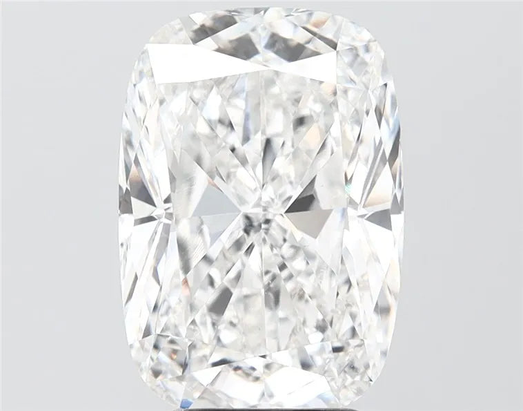 4.99ct Cushion modified Lab Grown Diamond (Colour E, Clarity VVS2, IGI Certified)