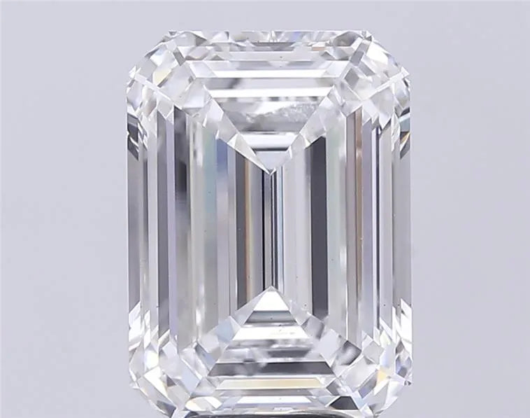 7.07ct Emerald Lab Grown Diamond (Colour E, Clarity VS2, IGI Certified)