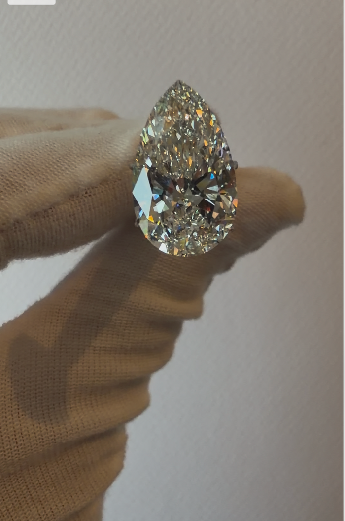 7.35 carat pear cut diamond