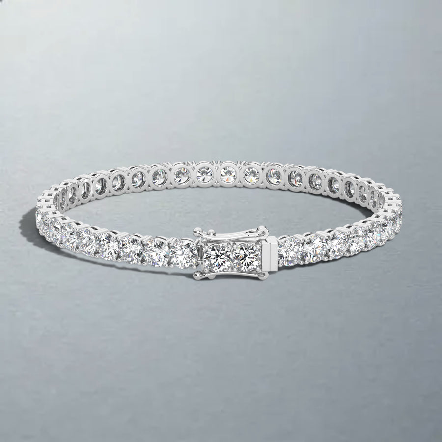 Carateu 10.25ct lab diamond tennis bracelet with 4mm diamonds, featuring DEF color and VS clarity, elegant jewelry piece