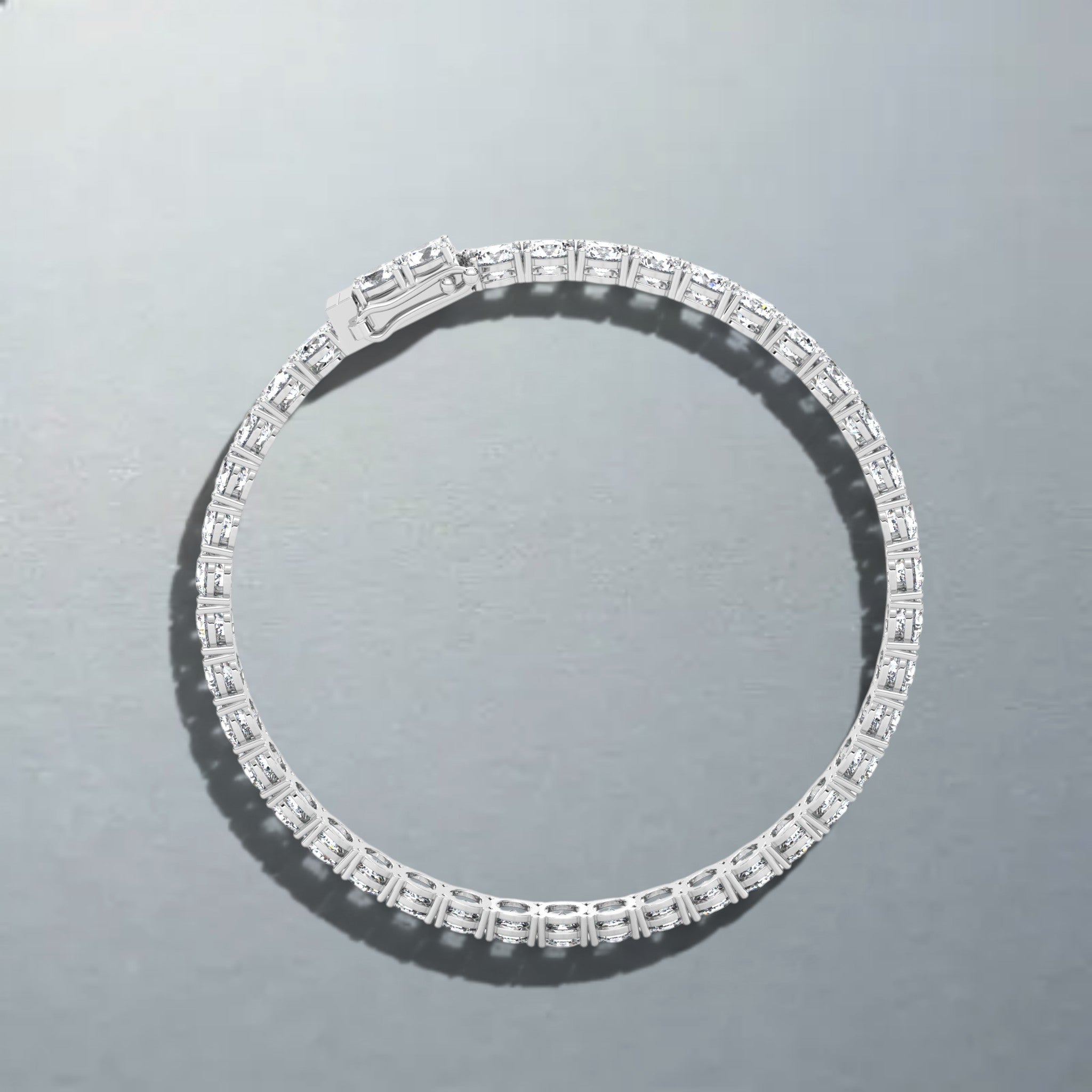 Carateu 10.25ct lab diamond tennis bracelet with 4mm diamonds, featuring DEF clarity and VS color, on a sleek silver setting.
