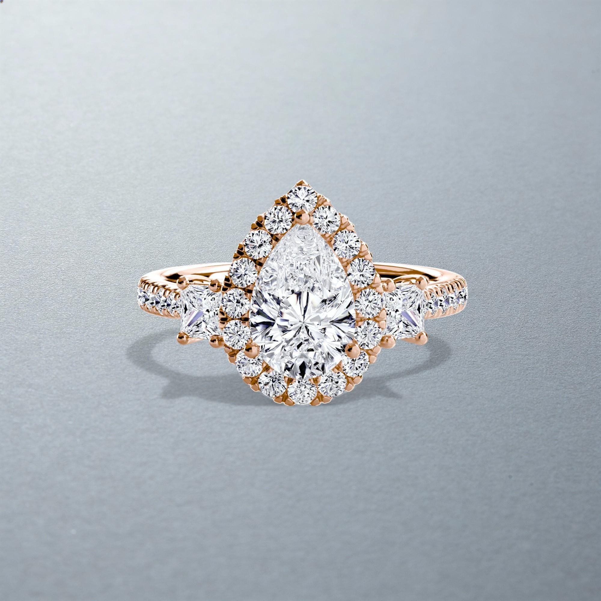 The Amalia Halo Ring