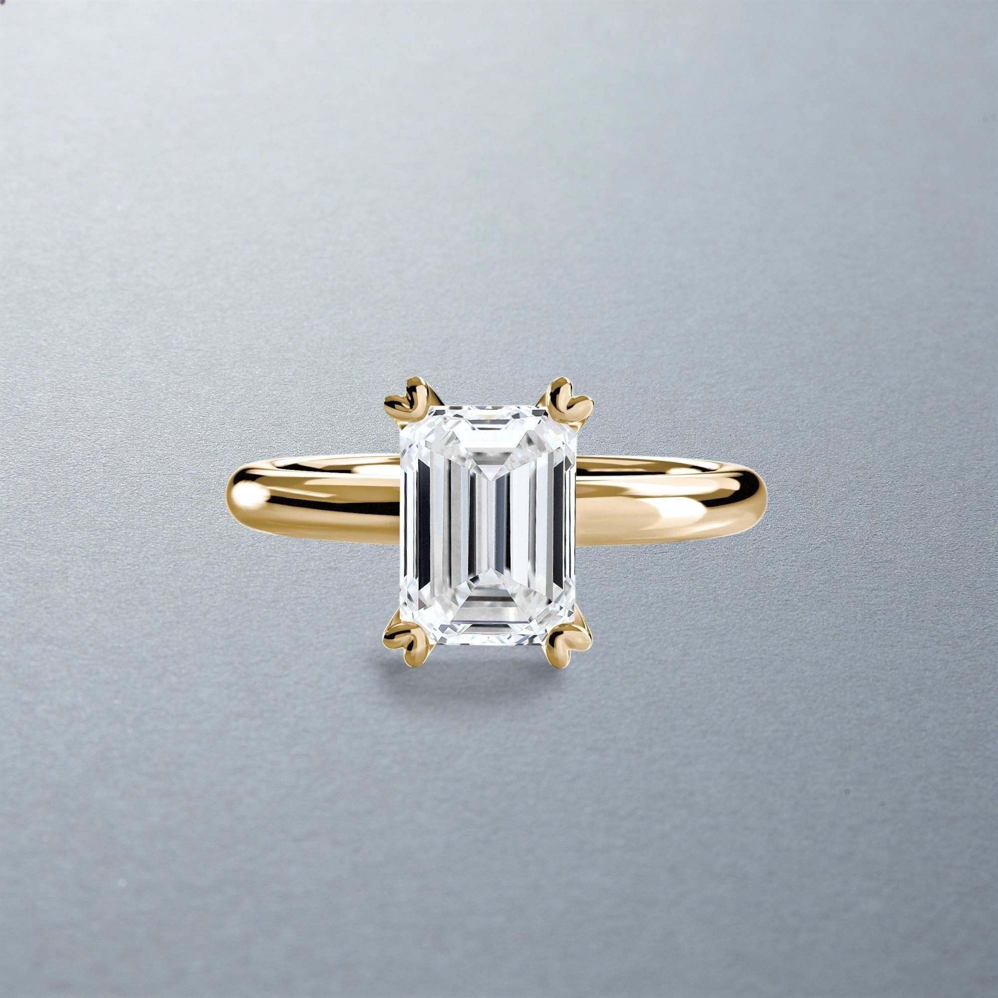 Carateu completed yellow gold ring, Italy size 12.50, featuring a polished band with smooth, elegant design.