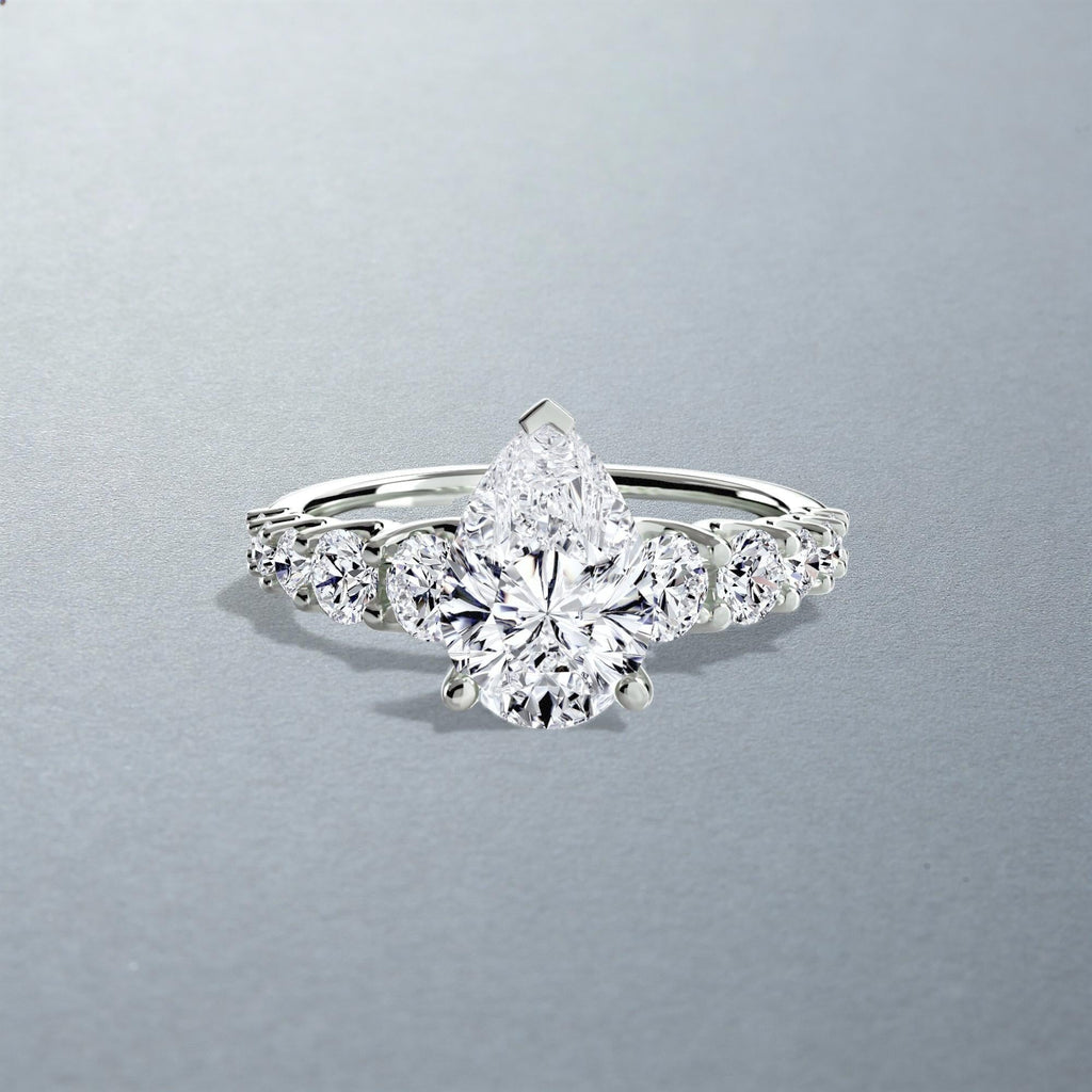 The Lucrezia ring