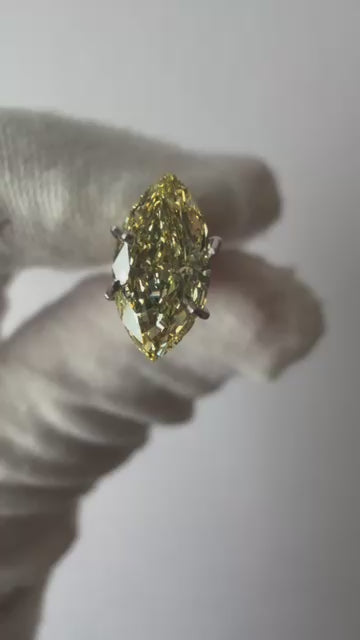 Marquise yellow diamond 